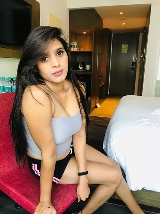 कॉल गर्ल्स सर्विस थोडुपुझा